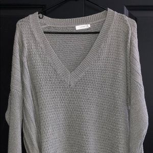 Lush v-neck sweater (S)